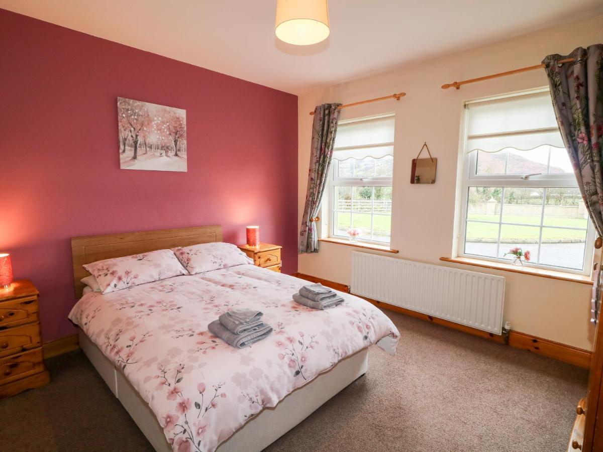 Holiday home Willow Tree